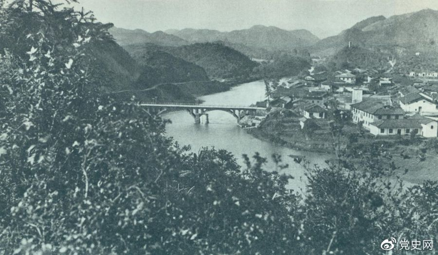 1930年12月，紅軍在龍岡地區(qū)殲滅國(guó)民黨軍第十八師近一萬(wàn)人，活捉敵師長(zhǎng)張輝瓚。圖為作戰(zhàn)舊址江西興國(guó)東北的龍岡。